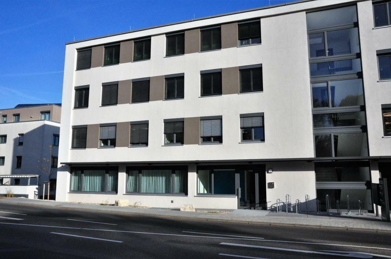 Kriftel Apartments Am Freizeitpark מראה חיצוני תמונה