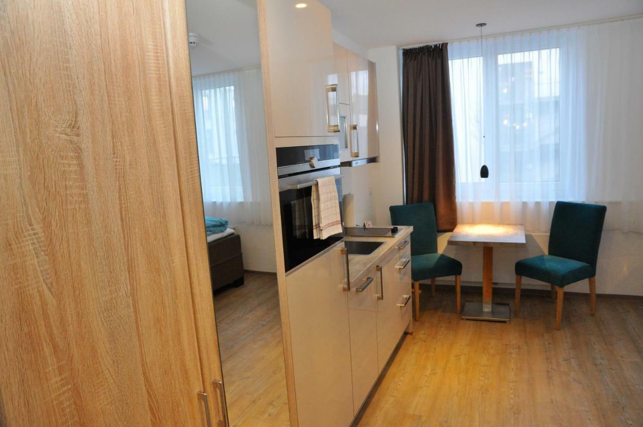 Kriftel Apartments Am Freizeitpark מראה חיצוני תמונה