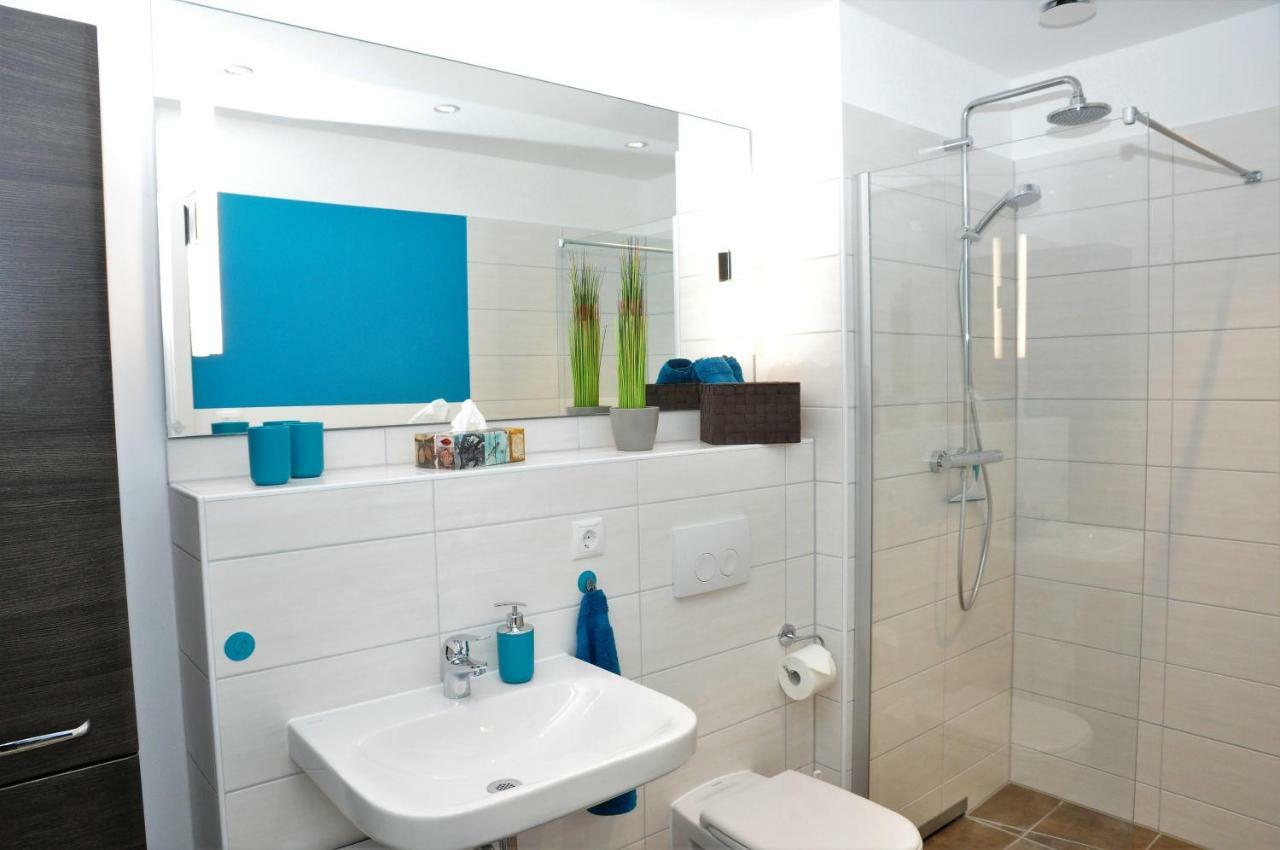 Kriftel Apartments Am Freizeitpark מראה חיצוני תמונה